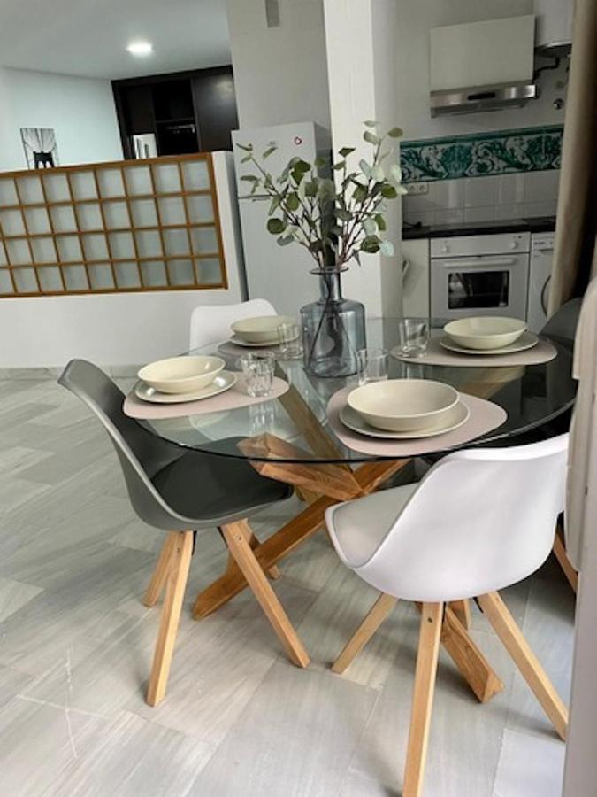 Holidays2Malaga Jinetes Junto Casco Historico & Parking Apartman Kültér fotó