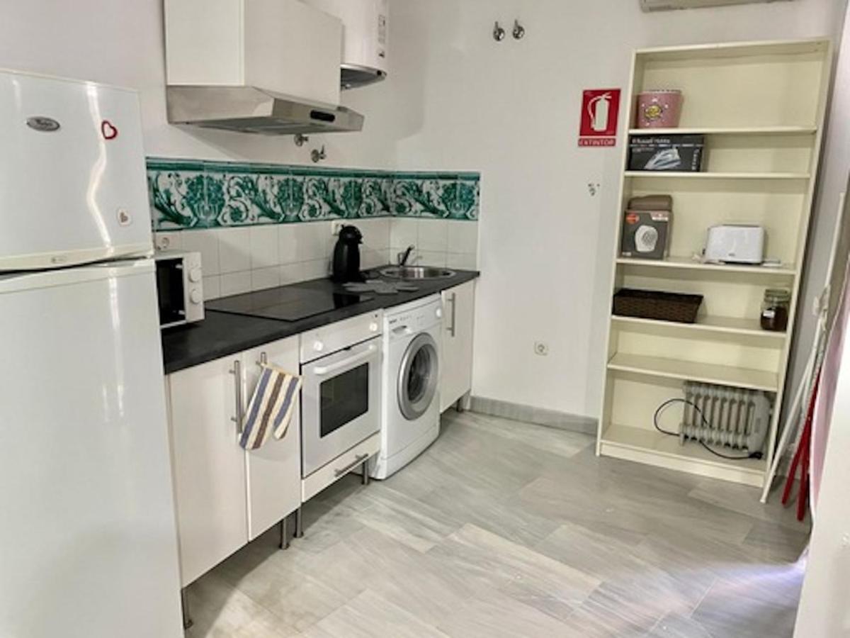 Holidays2Malaga Jinetes Junto Casco Historico & Parking Apartman Kültér fotó