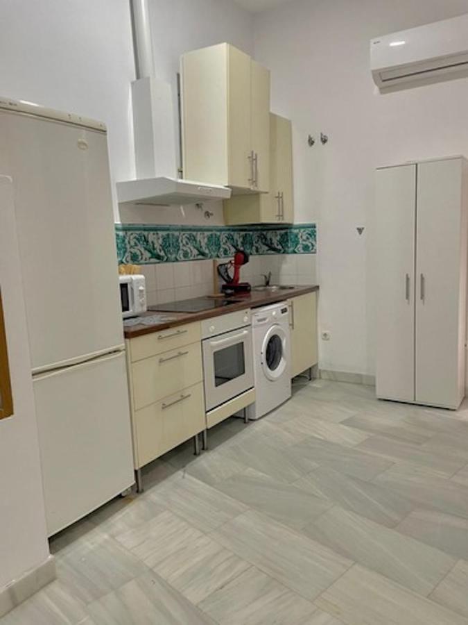 Holidays2Malaga Jinetes Junto Casco Historico & Parking Apartman Kültér fotó